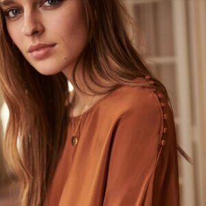 Sezane Emmy blouse in caramel